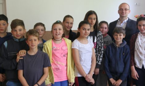”Countryside children are thrilled to play the roles of fairy tale characters”